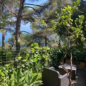 Berzefi , Bergeggi Italia